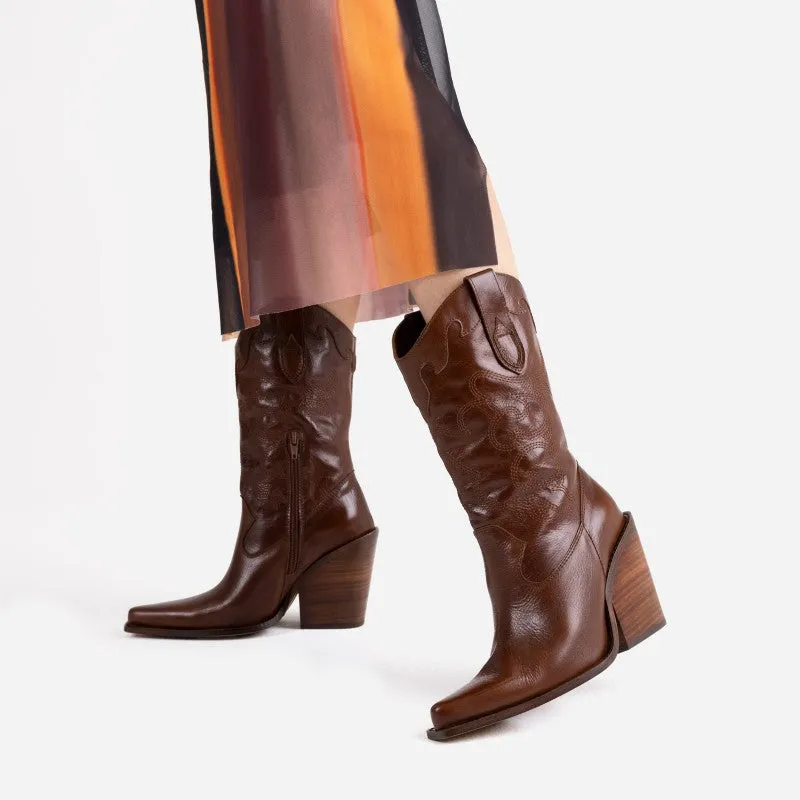 Bonderia Brown Western Boots