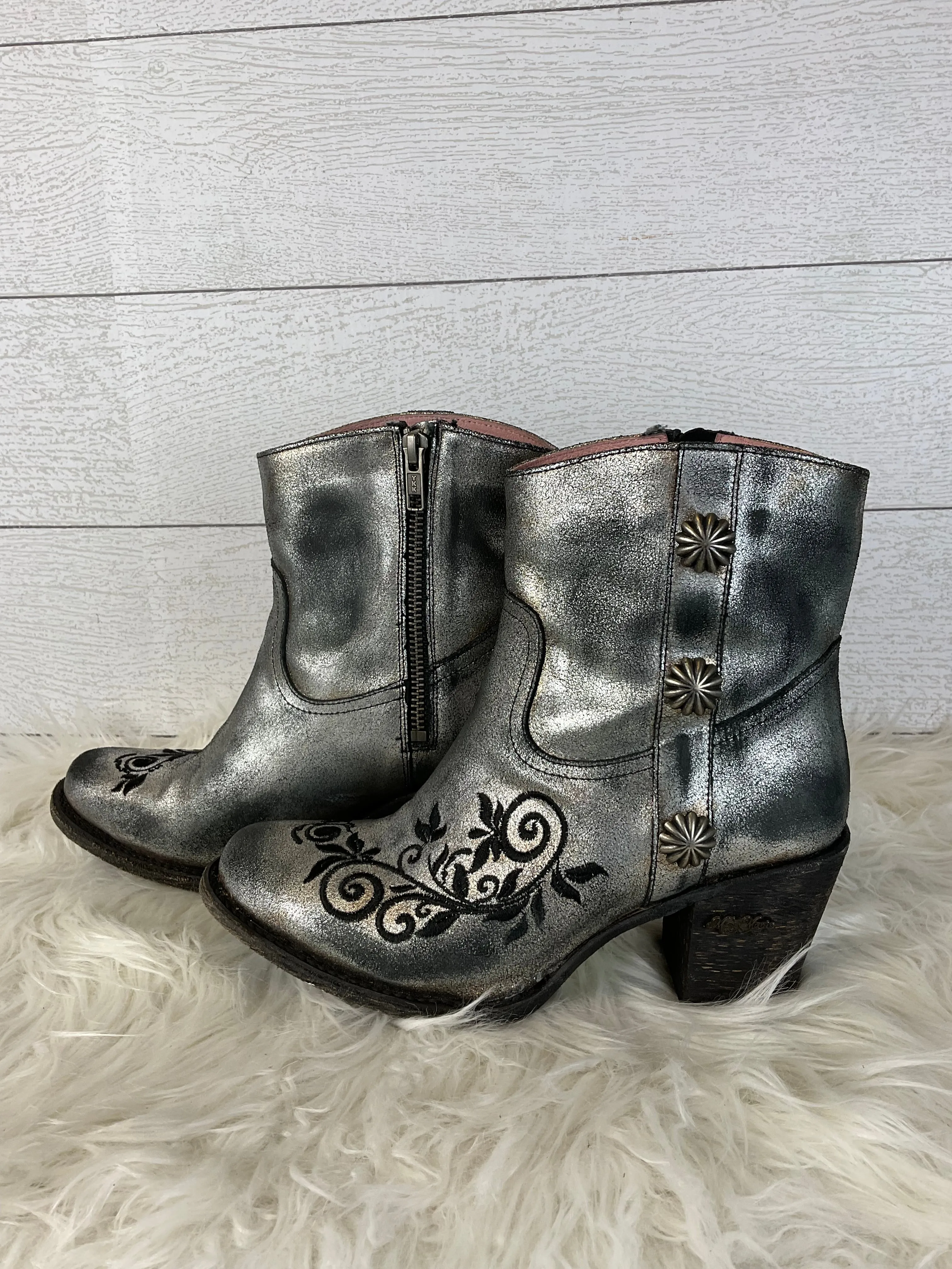 Boots Western By Clothes Mentor  Size: 7.5