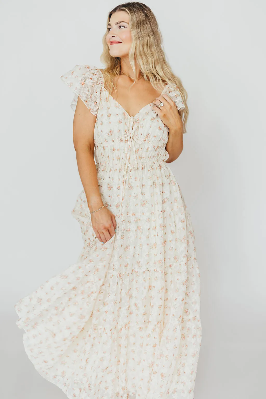 Charming Floral & Gingham Ruffled Maxi Dress in Cream/Peach Floral